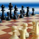 Lunes 21 de Marzo de 2022 | Matutina para Adolescentes | Ciento cinco partidas de ajedrez a la vez