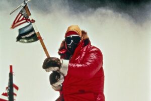 Lee más sobre el artículo Domingo 01 de Mayo de 2022 | Matutina para Adolescentes | El primer estadounidense que subió al Everest