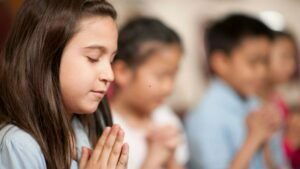 Lee más sobre el artículo Viernes 22 de Abril de 2022 | Matutina para Menores | Temor reverente