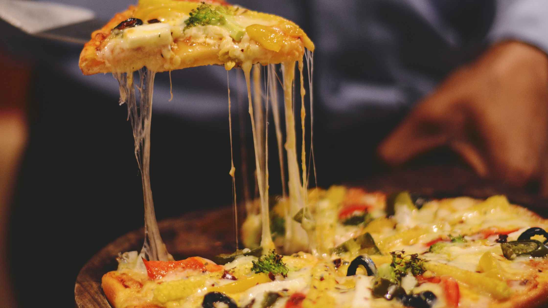 Lee más sobre el artículo Matutina para Jóvenes | Lunes 12 de Junio de 2023 | Actitud ‘pizza’